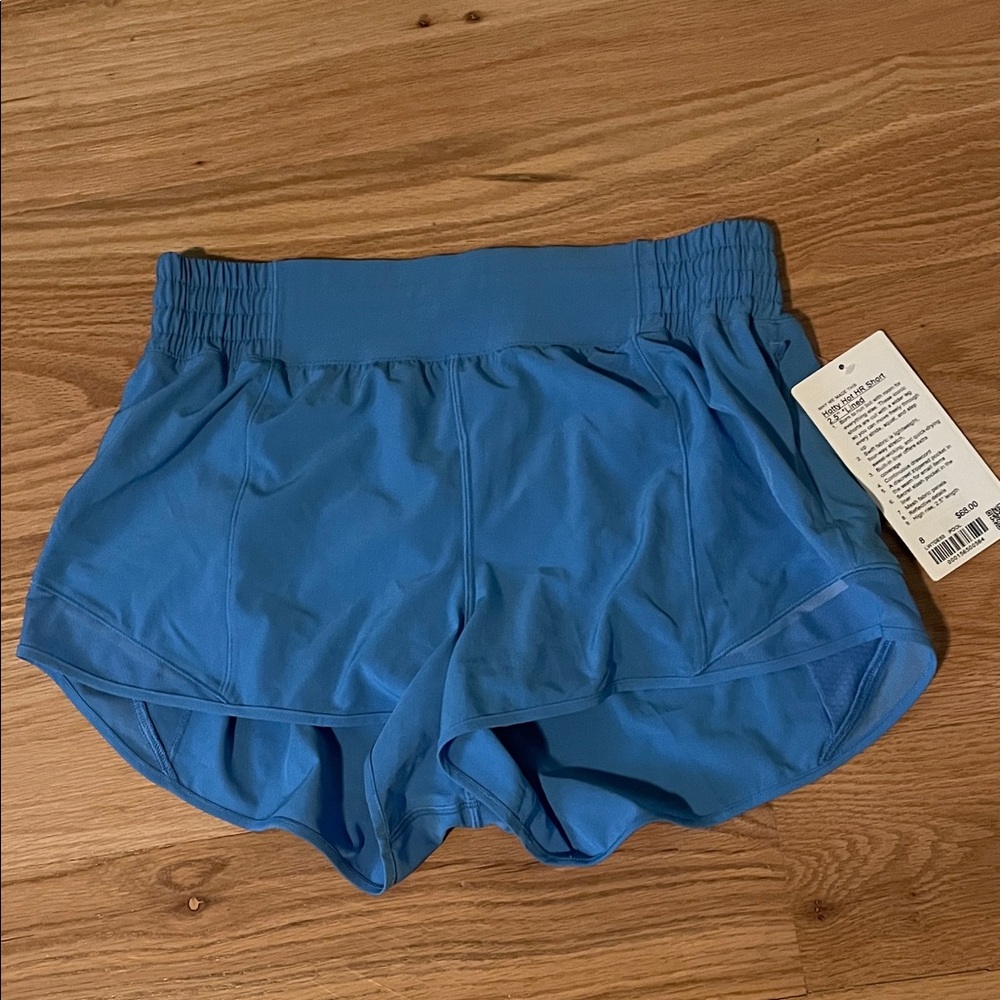 Lululemon hotty hot HR size 8, pool party